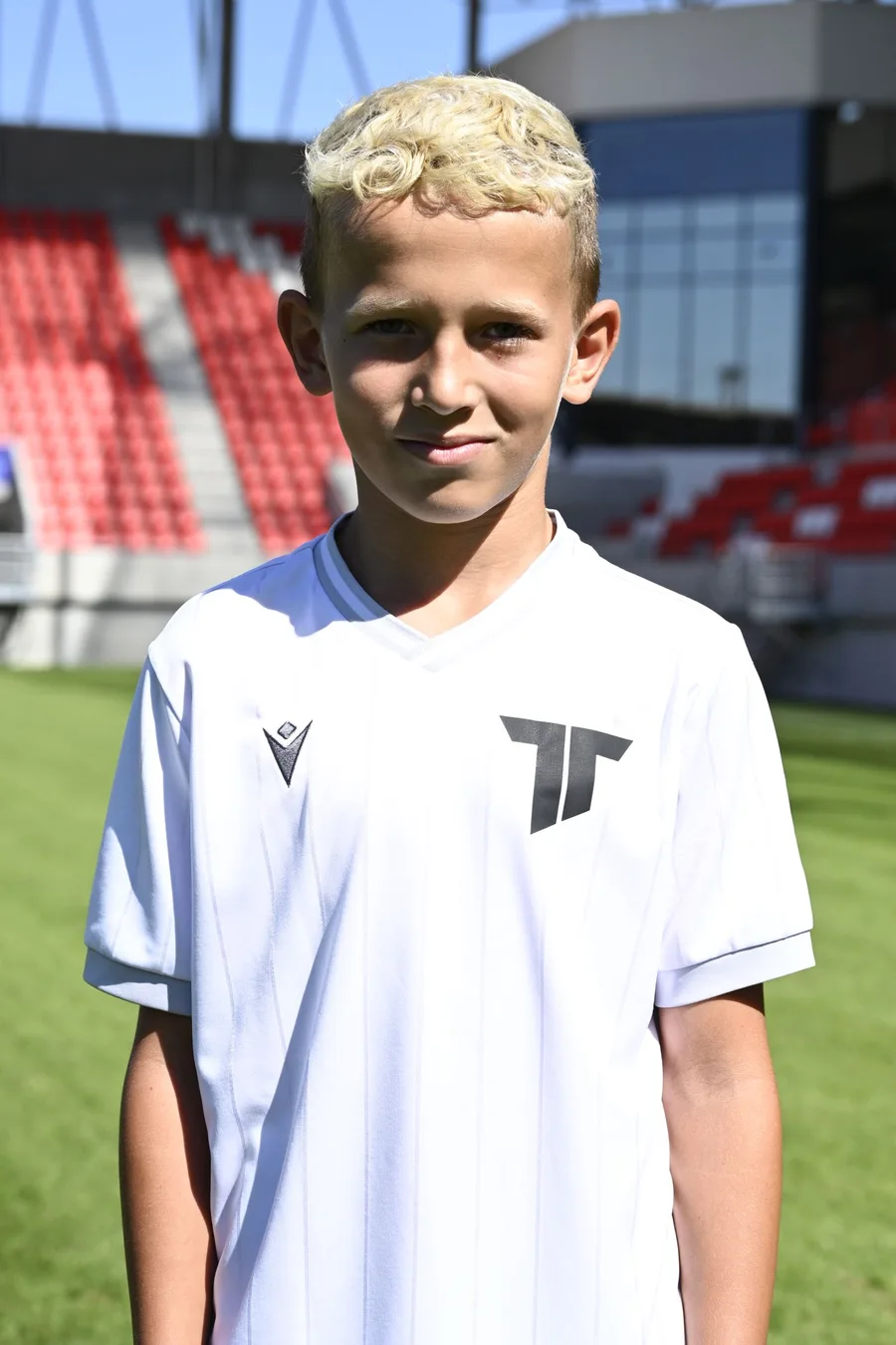 Nikolas Vendžúr
