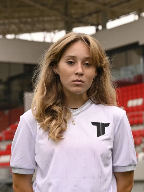 Folajtárová Rebeka